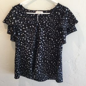 L Love Short sleeve blouse